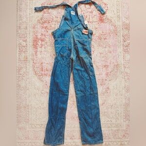 Lee, Woman’s NWT Vintage Classic Blue Denim Apparel